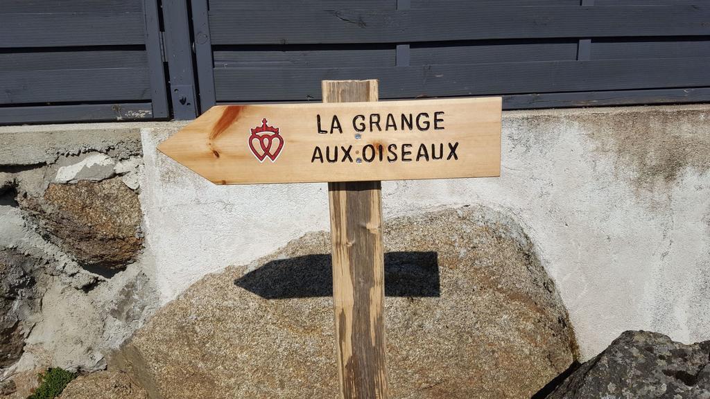Отель La Grange Aux Oiseaux Saint-Mesmin  Экстерьер фото